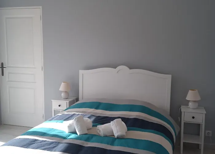 Du Lagon Avec Piscine * Saint-Michel-en-l'Herm