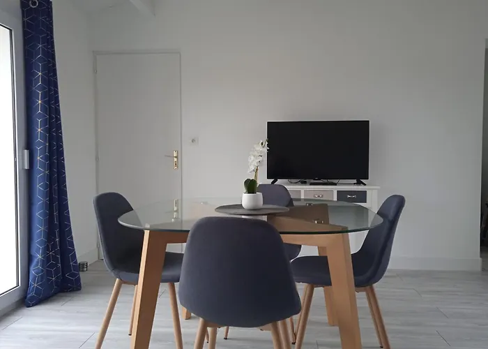 Du Lagon Avec Piscine Semesterbostad Saint-Michel-en-l'Herm